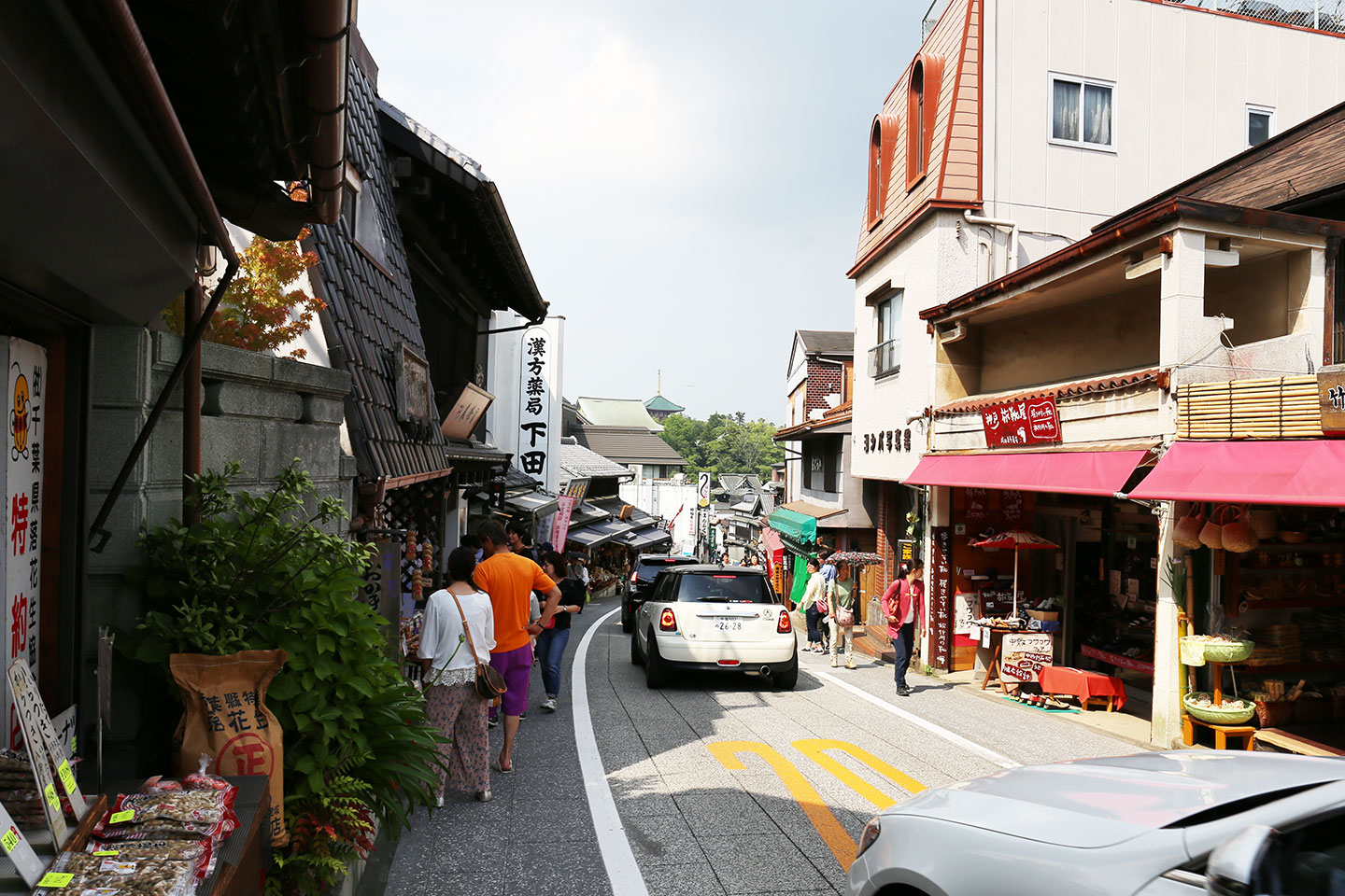 成田山　参道