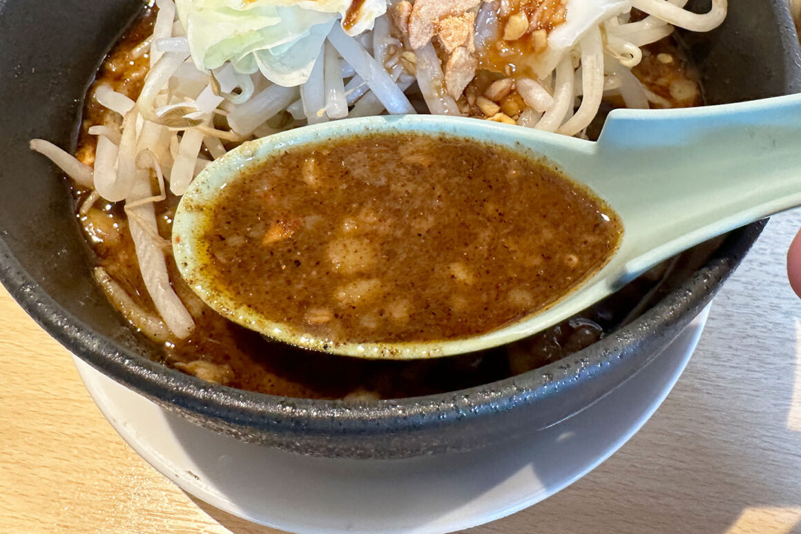 どてちん　成田　飯田町　スープ